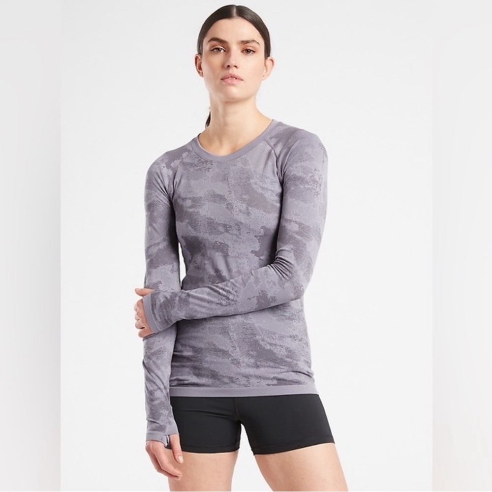 Athleta Long sleeve workout top